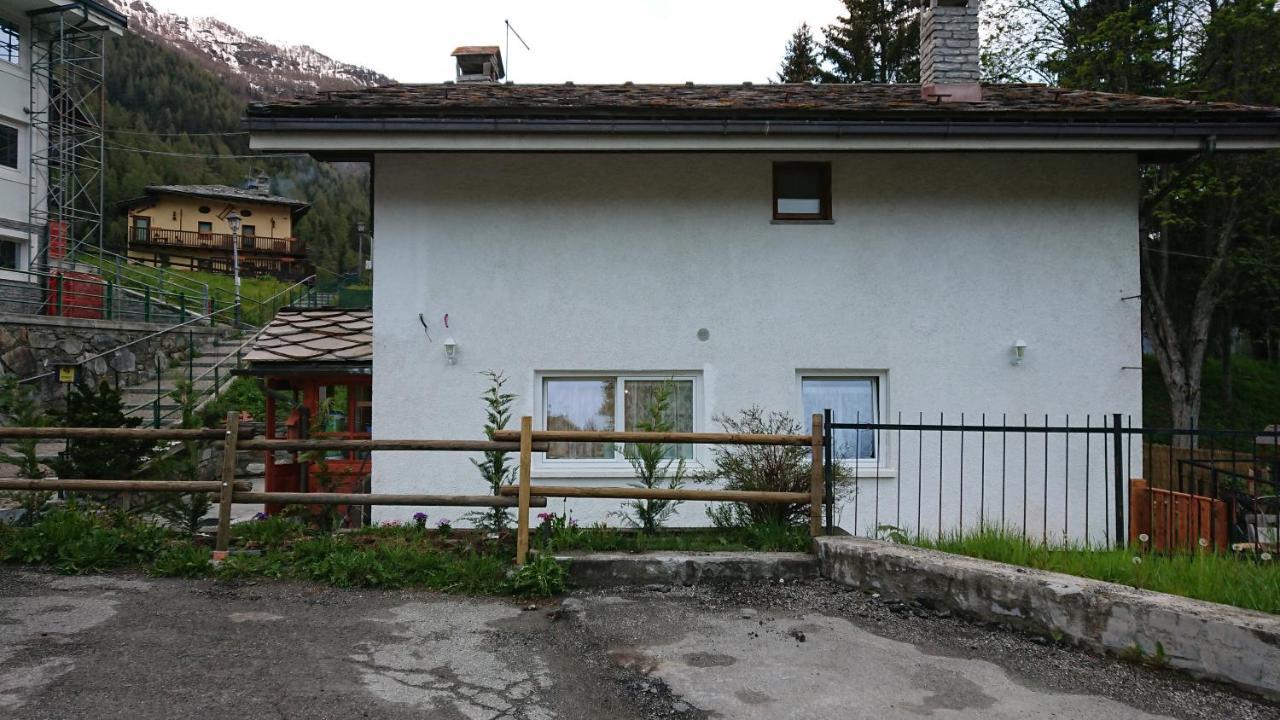 B&B Maison Odille Valtournenche Exterior foto
