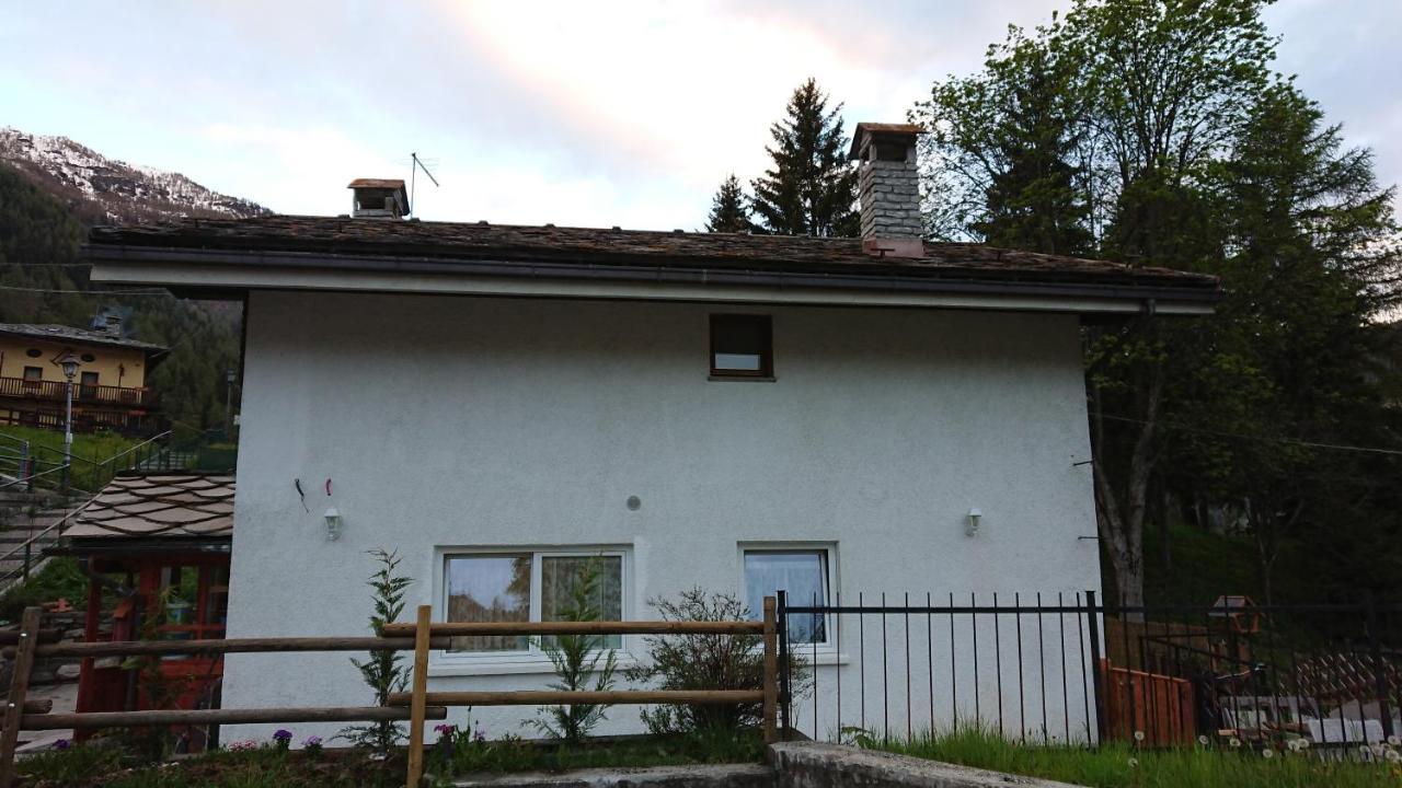 B&B Maison Odille Valtournenche Exterior foto